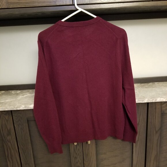 Uniqlo Burgundy Cashmere Cardigan Sweater - Picture 2 of 4